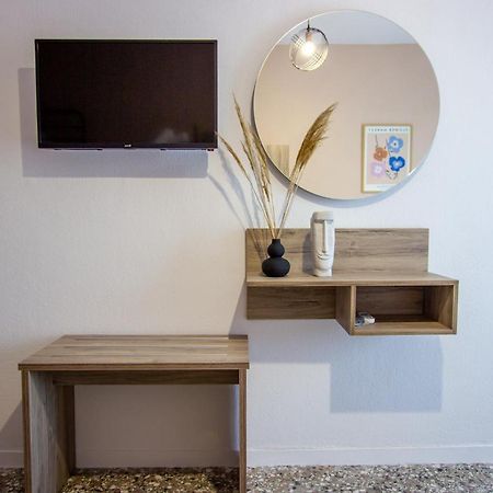 Anassa Apartments Asproválta Ngoại thất bức ảnh